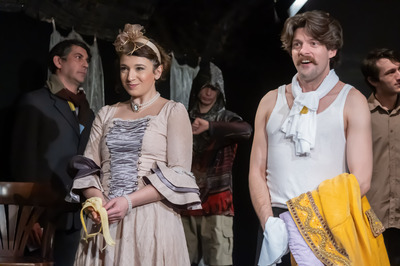 Nektek semmi sem jó